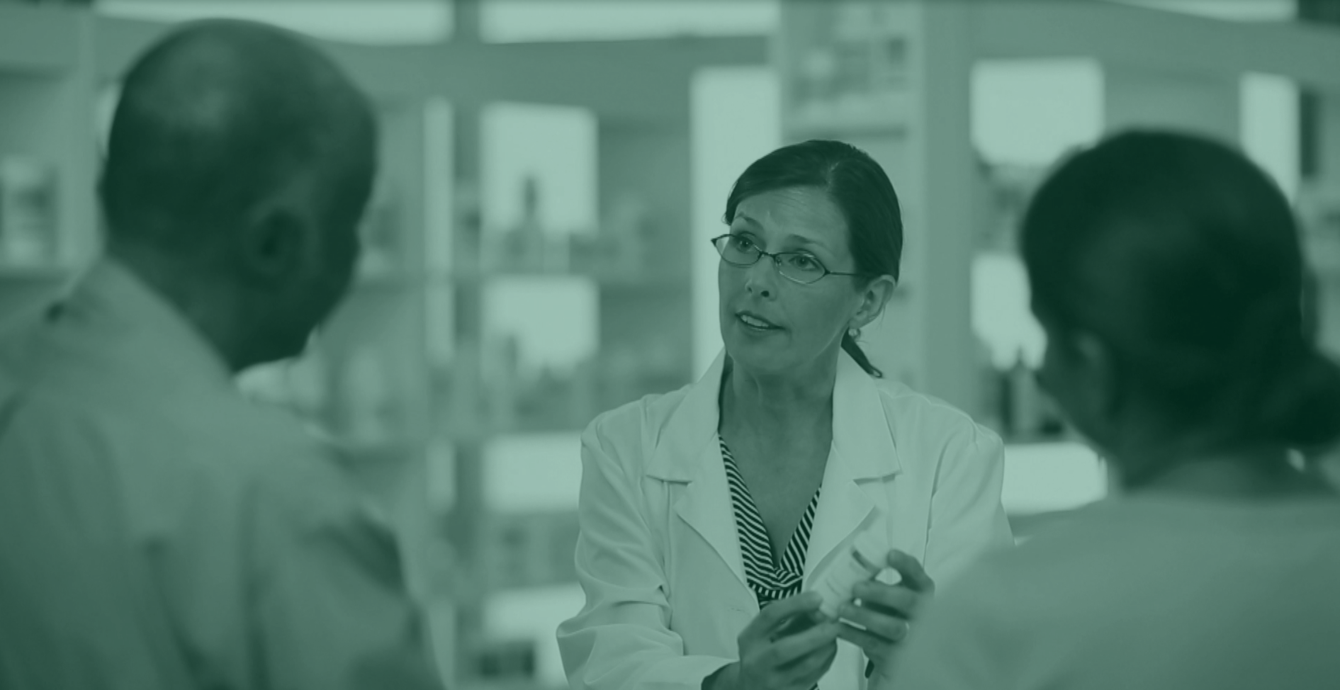 dispenser-with-patients.png